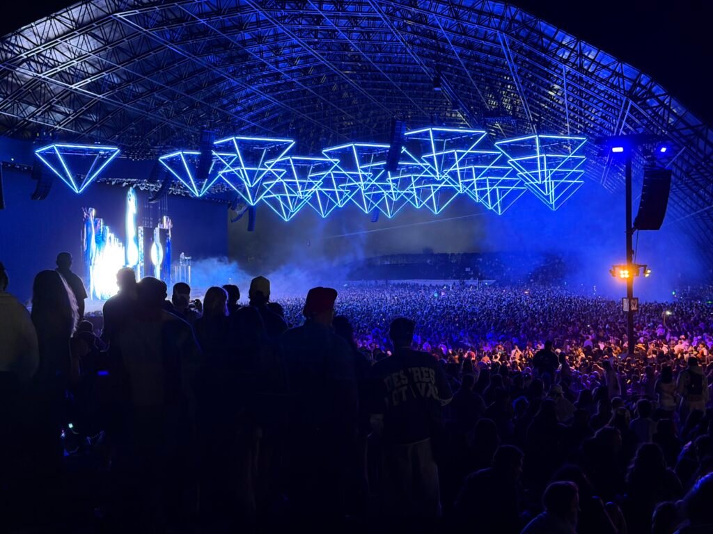 AUK Coachella sahara